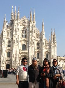 3 Generations in Milan